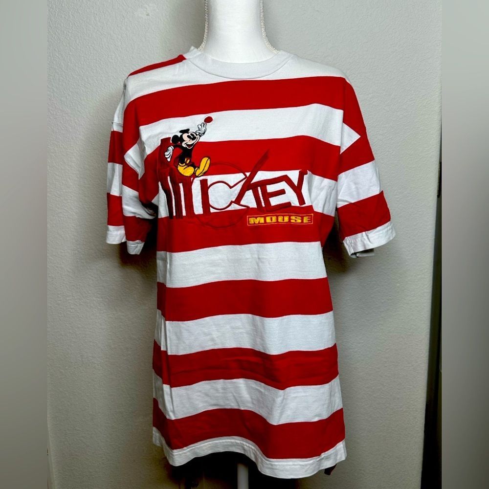 Vintage Mickey Mouse shirt / oversized fit / Size S/M / Rare Y2K! Great cndtion
